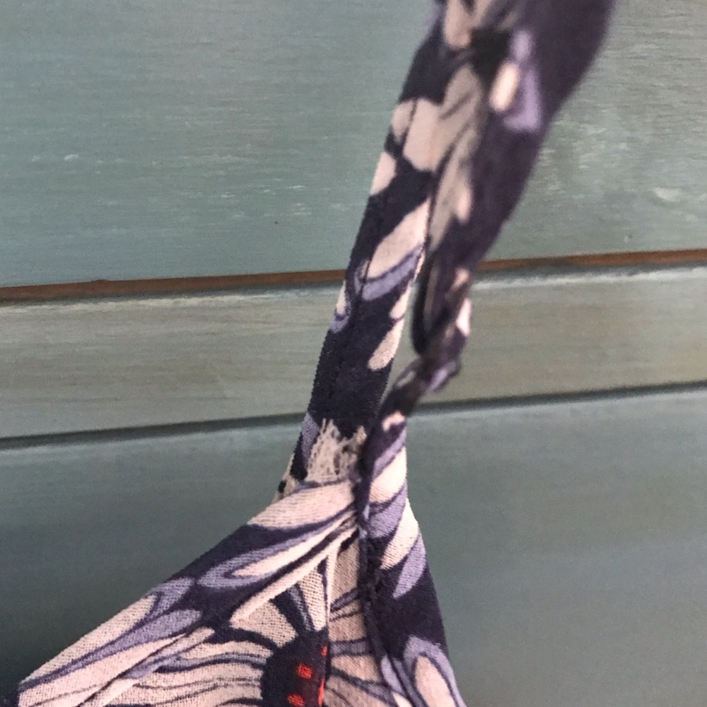 Dress - Picture 5 of 6